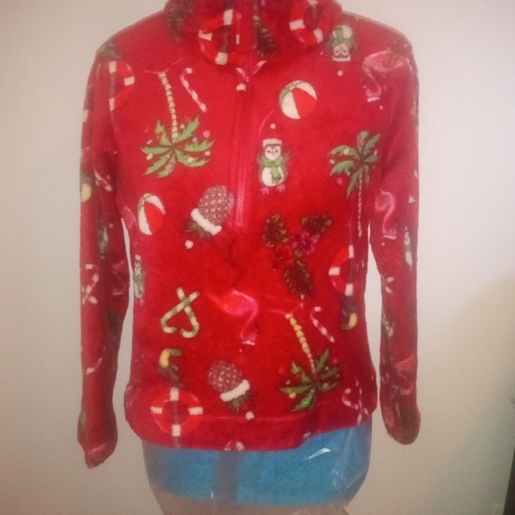 Red fleece Christmas sweater with a zipper use in good condition size 14 girls - Picture 11 of 12
